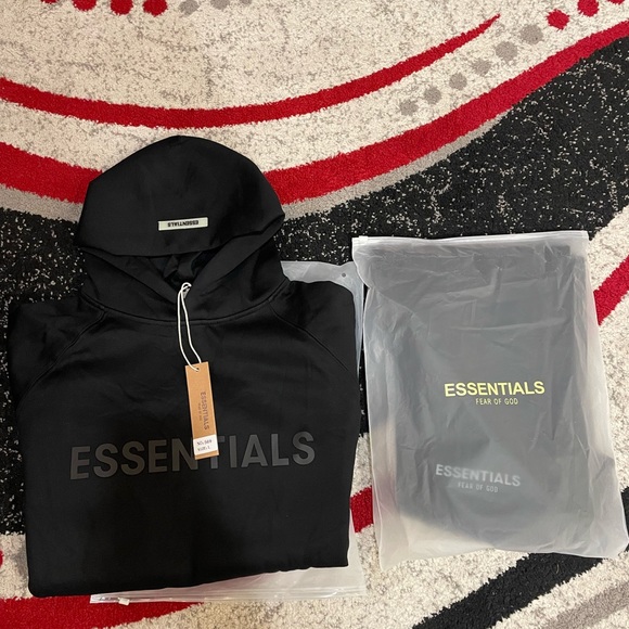 Essentials Tracksuit - Picture 2 of 5